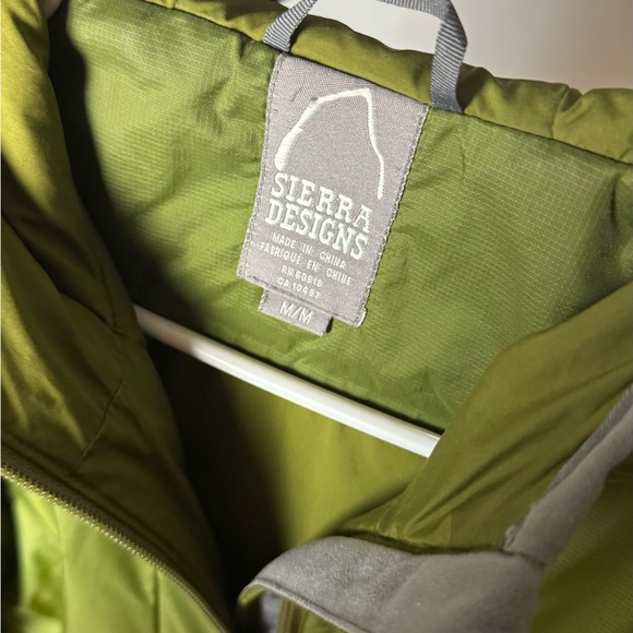 Sierra Designs Primaloft Olive Green Women's Jacket - Picture 5 of 9